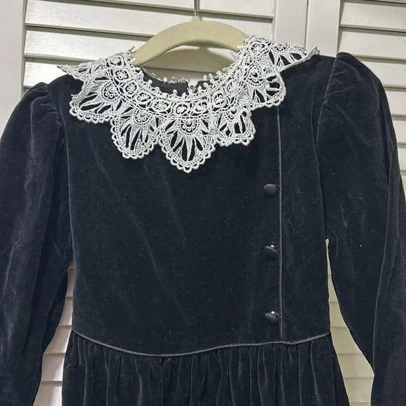 Sylvia Whyte for Saks Fifth Avenue Ruth Bader Ginsburg Halloween Costume size 5 - Picture 2 of 8